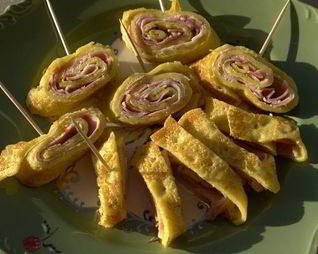 Блины с луком и сыром