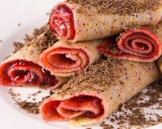 Блины с вареньем и шоколадом