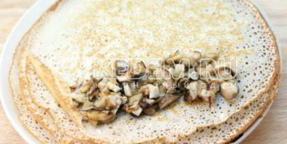 фаршированные блины с сыром и грибами