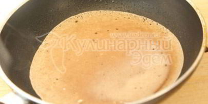 шоколадные блины с творогом и клубникой