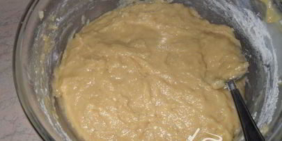 булочки brioche filled with chocolate ganache