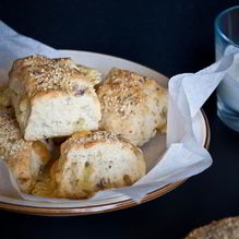 Рецепт Булочки c сыром и луком