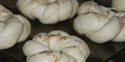 булочки из комбинированного дрожжевого теста
