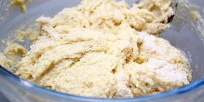 булочки с изюмом