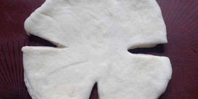 булочки с клубникой и ревенем