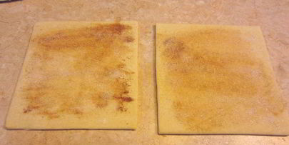 булочки с корицей из слоеного теста