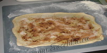 булочки с корицей в виде розочек