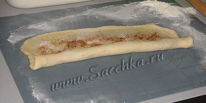 булочки с корицей в виде розочек