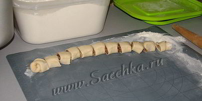 булочки с корицей в виде розочек