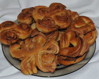 Булочки с корицей