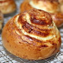 Рецепт Булочки-улитки с корицей и грецким орехом