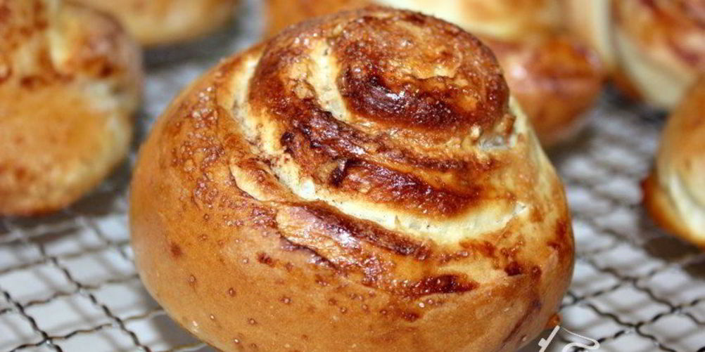 Рецепт булочки-улитки с корицей и грецким орехом