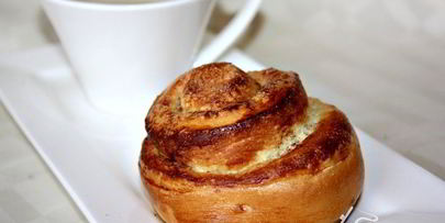 булочки-улитки с корицей и грецким орехом