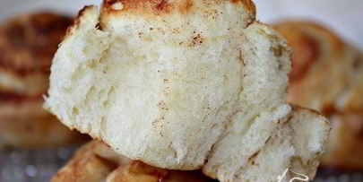 булочки-улитки с корицей и грецким орехом