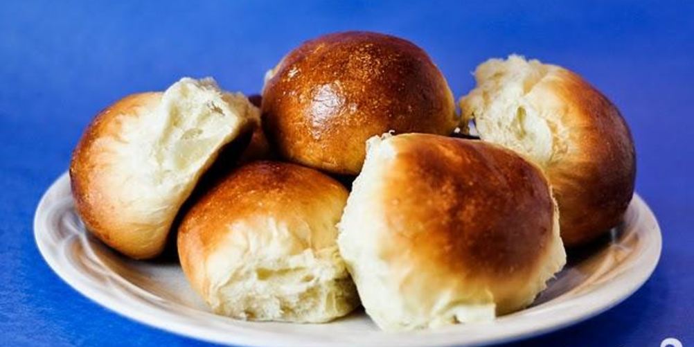 Рецепт дрожжевые булочки с кунжутом