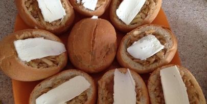 фаршированные булочки малятко с яблоками и корицей