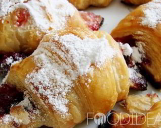 Круассаны с джемом