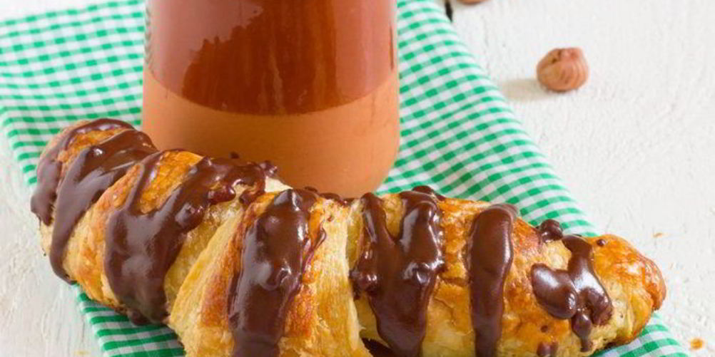 Рецепт круассаны с шоколадной глазурью