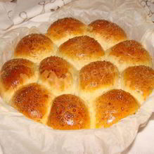 Рецепт Ленивые булочки с курагой, финиками и изюмом