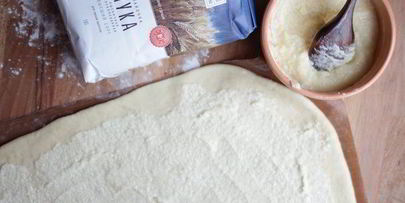 плюшки сахарные