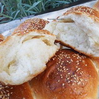 Самые пушистые и вкусные булочки с начинкой из масла