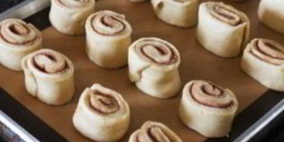 сдобные булочки с корицей