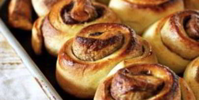 сдобные булочки с корицей