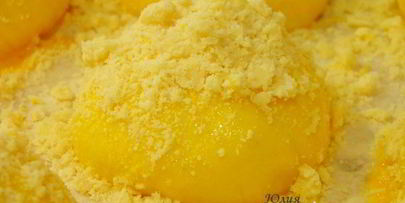 сдобные булочки с посыпкой