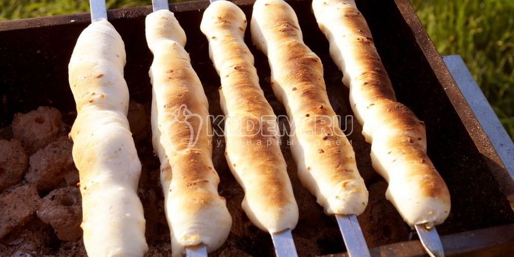 Рецепт сырные булочки на мангале