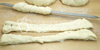 сырные булочки на мангале