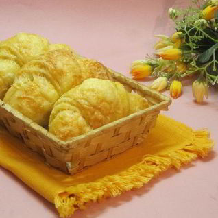 Сырные круассаны