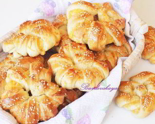 Турецкие булочки с сезамом