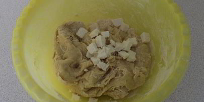 турецкие сырные булочки с кунжутом