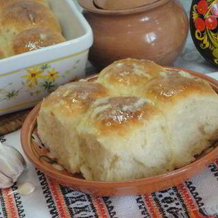 Украинские пампушки с чесноком
