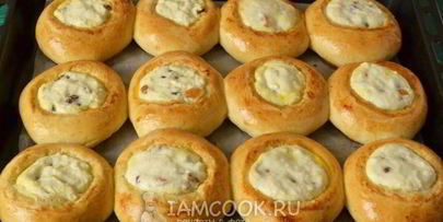 ватрушки из дрожжевого теста с творогом