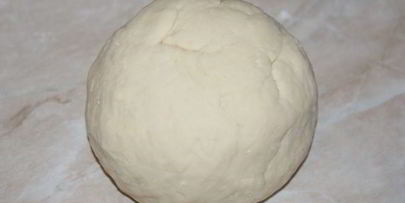 ватрушки с копченым сыром и чесноком