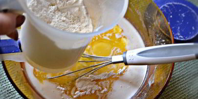 ватрушки с творогом и помидорами черри