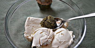 ватрушки с творогом и помидорами черри