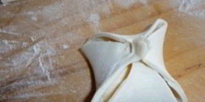 венгерская ватрушка с творогом из слоеного теста