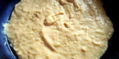 заливная ватрушка с бананами