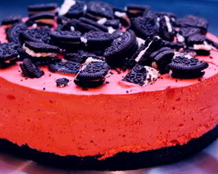 Чизкейк Красный бархат с орео