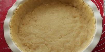 чизкейк с брусничным соусом