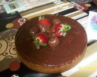 Чизкейк с шоколадным топпингом