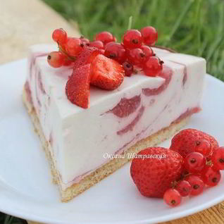 Чизкейк с ягодным миксом