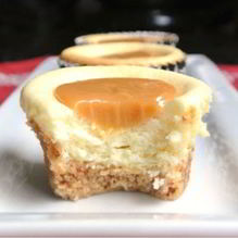 Рецепт Карамельные чизкейки в формочках