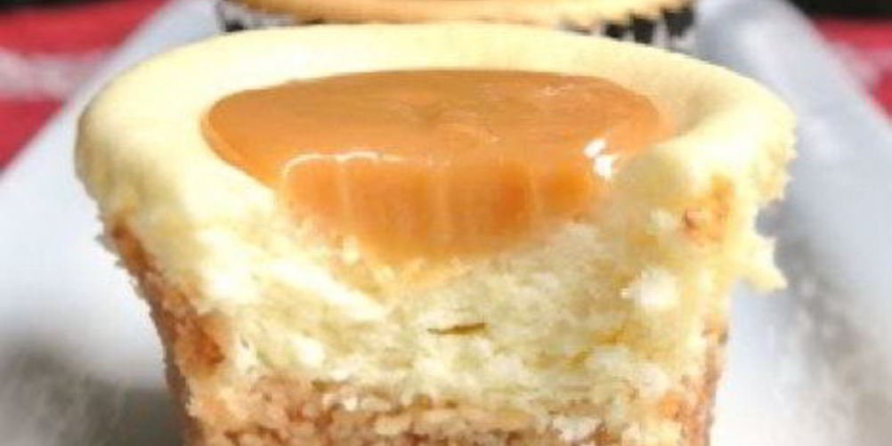 Рецепт карамельные чизкейки в формочках