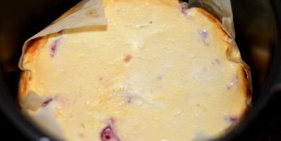 клубничный чизкейк в мультиварке