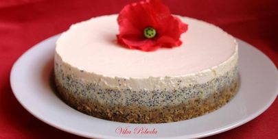 маковый чизкейк под лимонно-сметанным топпингом