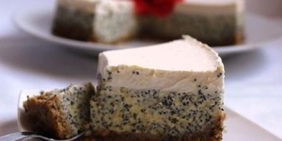 маковый чизкейк под лимонно-сметанным топпингом