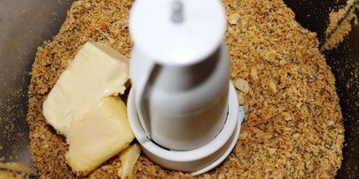 маковый чизкейк под лимонно-сметанным топпингом